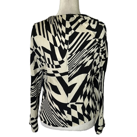 NWT Zara Black & Ivory Satin Front Pleat Asymmetrical Blouse - Bloggers Fave - L - Picture 12 of 16